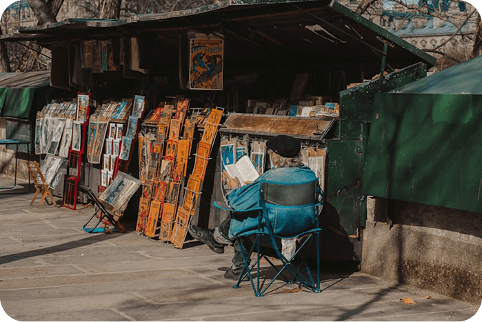 Parisian street vendor